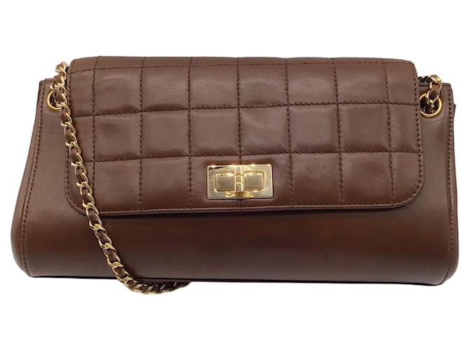 Chanel Classic handbag 2002 Chocolate Bar Accordion Brown Leather Shoulder  Bag ref.667538 - Joli Closet