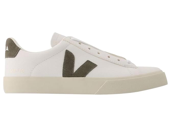 Veja Campo Sneakers in Khaki Leather Multiple colors  ref.667573