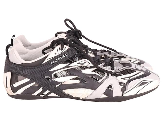 Day Balenciaga Drive Low Top Sneakers in Black and White Leather  Multiple colors  ref.667650