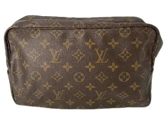 Neceser Louis Vuitton de lona revestida marrón Castaño Lienzo ref