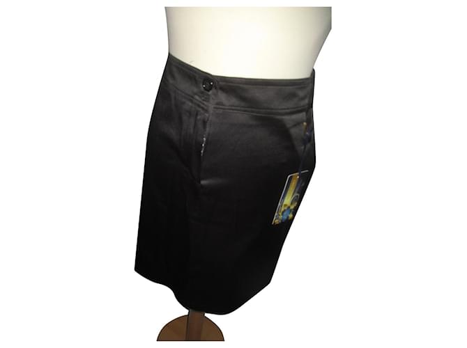Autre Marque Skirts Black Cotton  ref.669022