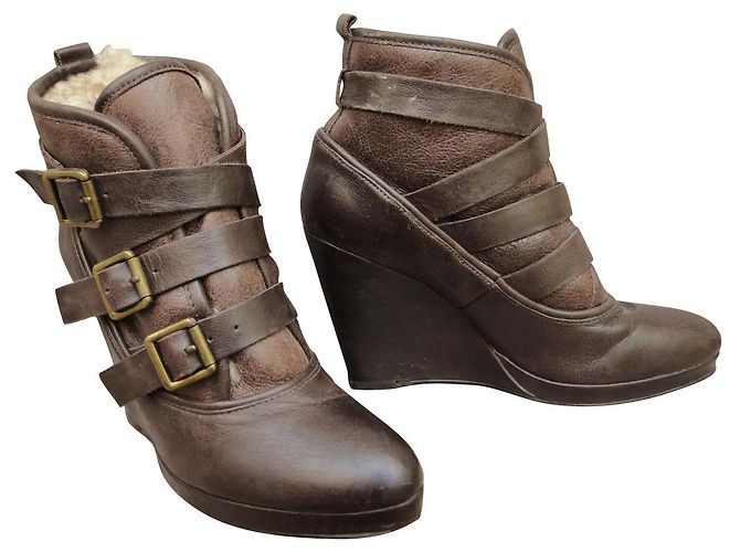 Botas de cano curto Maje em couro castanho escuro 37
