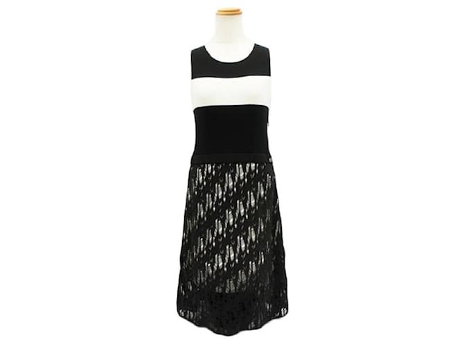 * CHANEL Chanel/lace dress Black Cotton  ref.672174