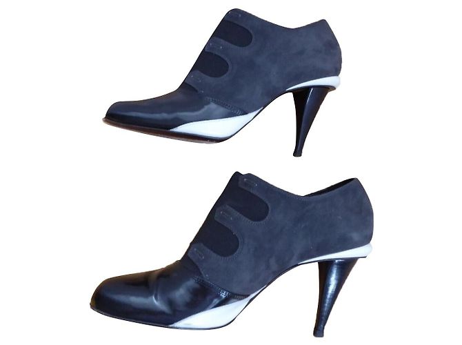 Fendi ankle boots from leather, suede with elastic inserts Black White Grey