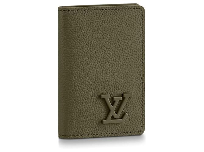 Louis Vuitton LV Aerogram Pocket Organizer neu Khaki Leder  ref.673717