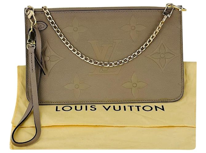 LOUIS VUITTON POCHETTE Empreinte Beige Leather Clutch Crossbody Bag from  NEVERFULL W/added chain Preowned ref.673989 - Joli Closet