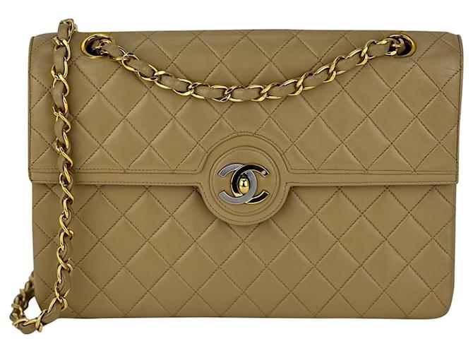 CHANEL Bag Quilted CC Single Flap Chain Shoulder Bag Purse Beige Lambskin  preowned Leather ref.674051 - Joli Closet