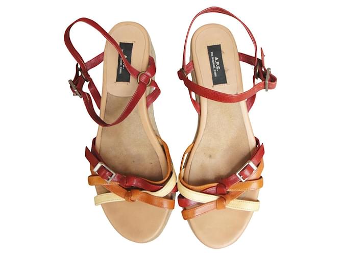 APC sandals size 39 Beige Leather  ref.674254