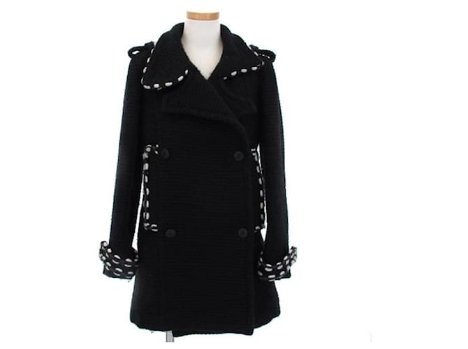 Chanel coat Black Wool  ref.674418