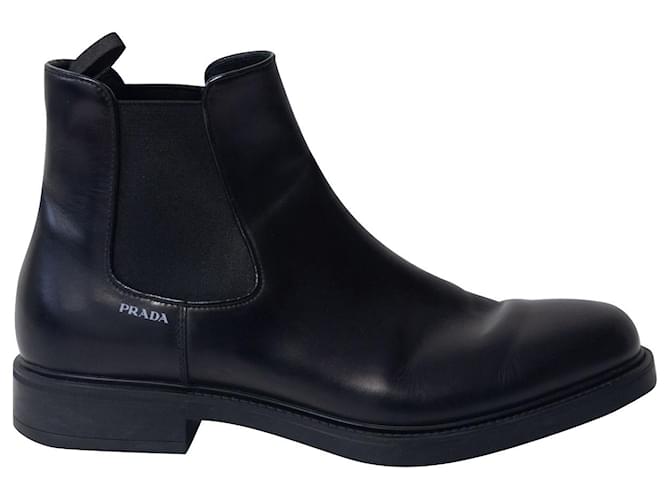 Prada Chelsea Boots aus schwarzem Leder  ref.675511