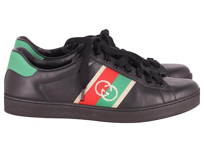 Gucci GG Ace Sneaker in Black Print Leather ref.675665 - Joli Closet