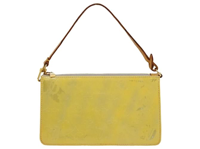 Louis Vuitton Lexington Yellow Patent leather  ref.675916