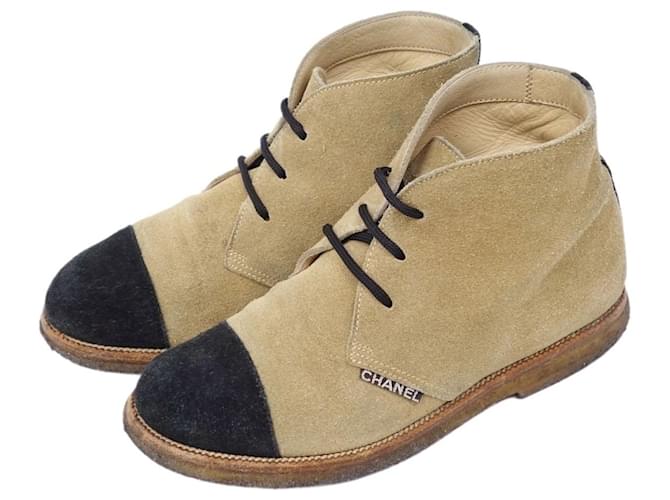 Chanel Desert Boots Beige Suede  ref.677801