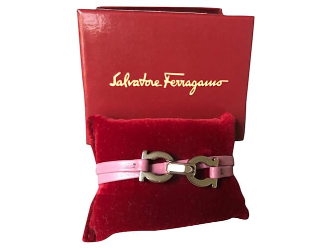Salvatore Ferragamo Bracelets Cuir Rose  ref.677856