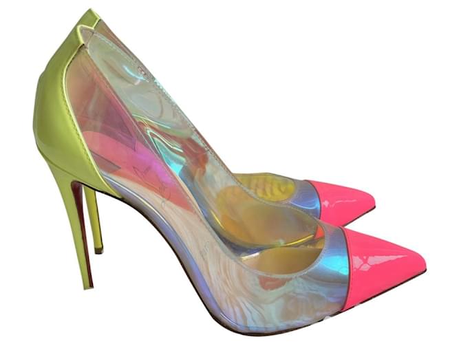 Christian Louboutin Heels Patent leather  ref.677892