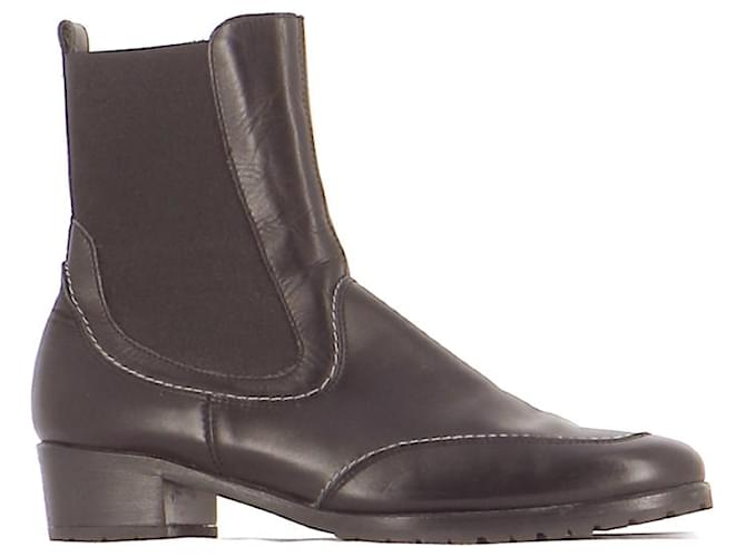 Salvatore Ferragamo Ankle Boots / Low Boots Black Leather  ref.678073