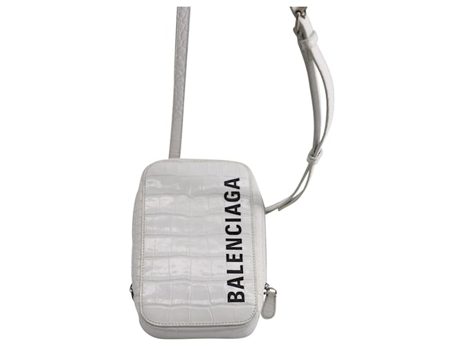 Balenciaga Handyhalter-Crossbody-Tasche mit Monogramm und Krokoprägung aus weißem Leder  ref.679411