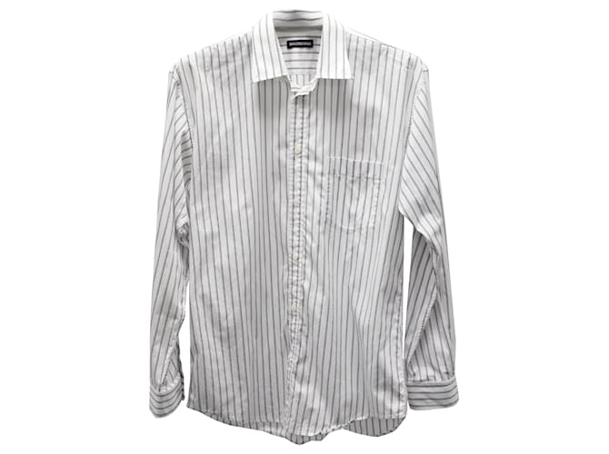 Camisa de vestir a rayas con logo en la espalda de Balenciaga en algodón blanco  ref.679440