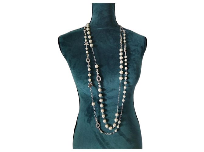 Collier vintage Chanel