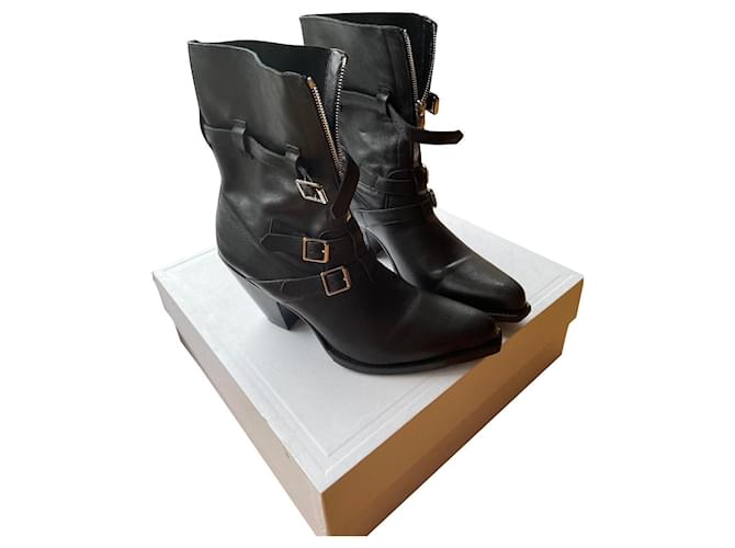 Céline Ankle Boots Black Leather  ref.680746
