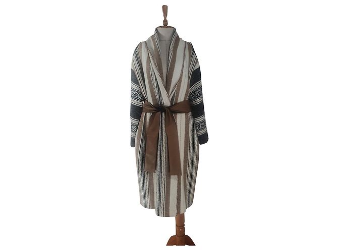 Twin Set Abrigos, Ropa de calle
