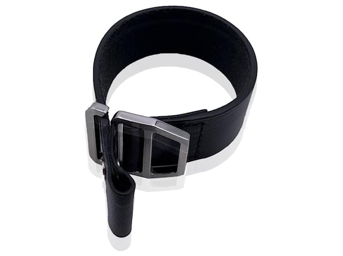 Bracelet Hermès en cuir noir boucle crochet en métal argenté  ref.680922