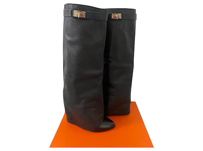 Givenchy Boots Black Leather  ref.681117