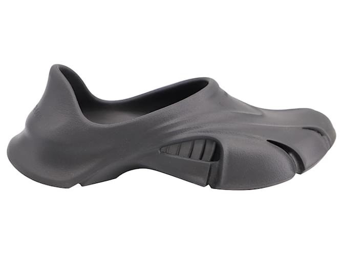 Balenciaga Mold Closed Slip On Sandals in Black Rubber ref.681126