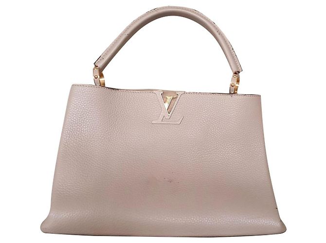 Louis Vuitton CAPUCINES Cinza
