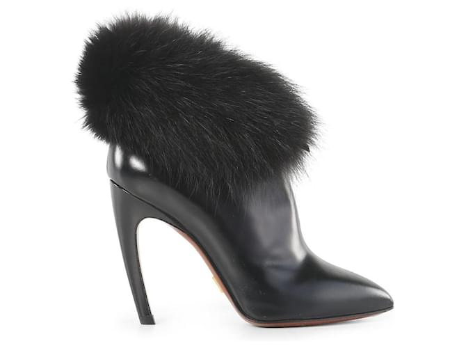 Louis Vuitton Black Leather Fur Trim Ankle Boots  ref.683644