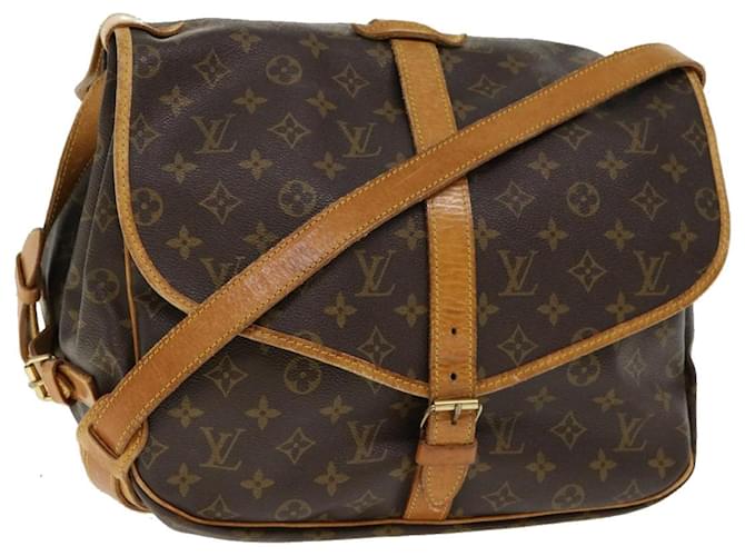 LOUIS VUITTON Monogram Saumur 35 Shoulder Bag M42254 LV Auth ro844