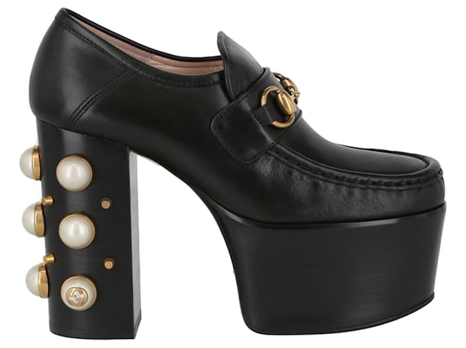Gucci Embellished Leather Platform Loafers Black  ref.684206