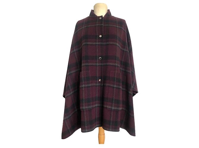 Uterque Abrigos, Ropa de calle