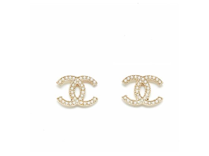 Chanel cc m perle regolari dorate D'oro Metallo  ref.685693