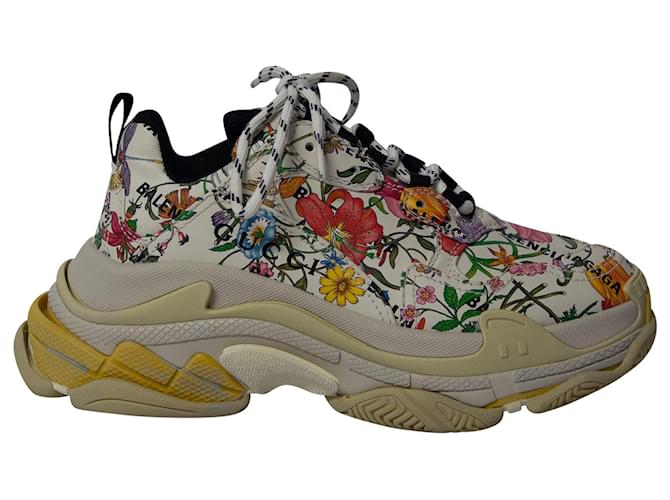 Gucci x Balenciaga The Hacker Project Triple S Sneakers in Floral Print Canvas Cloth  ref.686925
