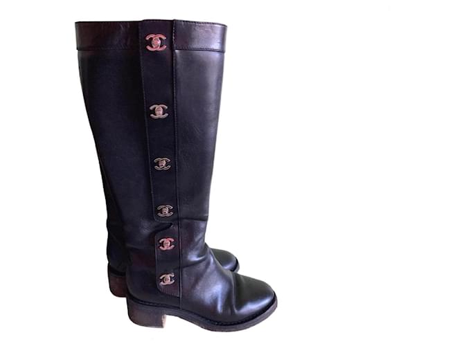 Chanel Boots Black Leather  ref.690212