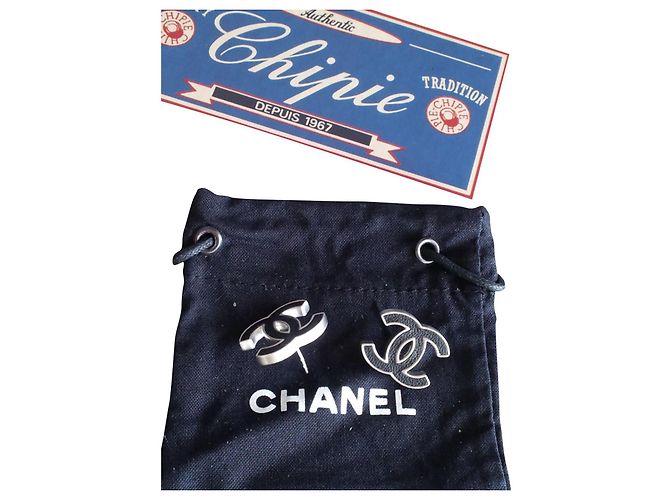 Chanel Ohrringe Schwarz Metall