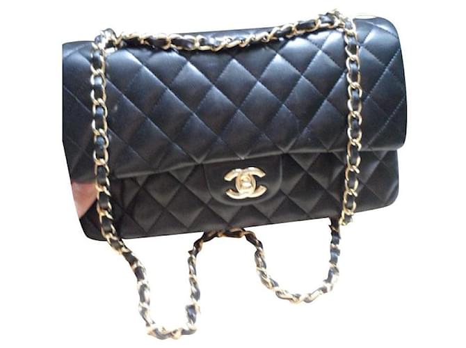 Timeless Borsa Chanel media Nero Agnello Pelle  ref.690294