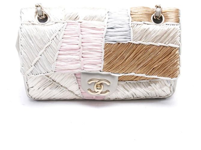 Chanel sac à rabat pastel Bijouterie dorée