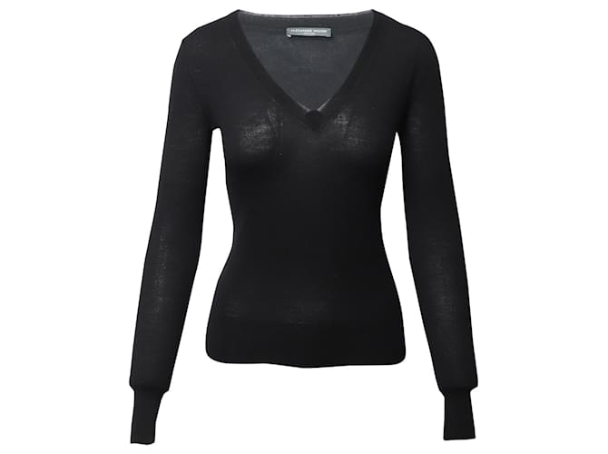 Alexander McQueen V-Neck Sweater in Black Cashmere Wool  ref.690792