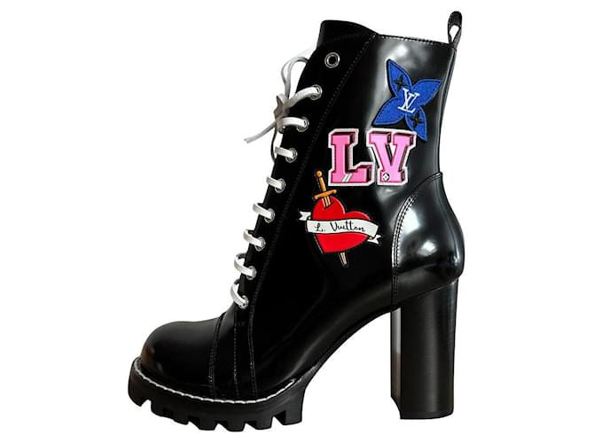 Louis Vuitton ankle boots Black Patent leather ref.691314 - Joli