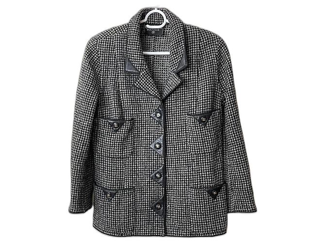 Chanel Black Tweed Jacket Size 40