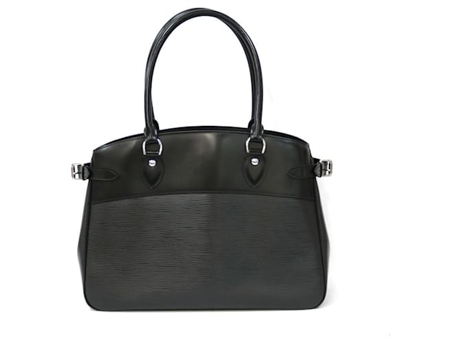 Louis Vuitton Passy Black Leather  ref.691761