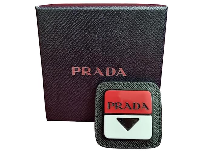 Prada spilla Multiple colors Leather Resin  ref.693311