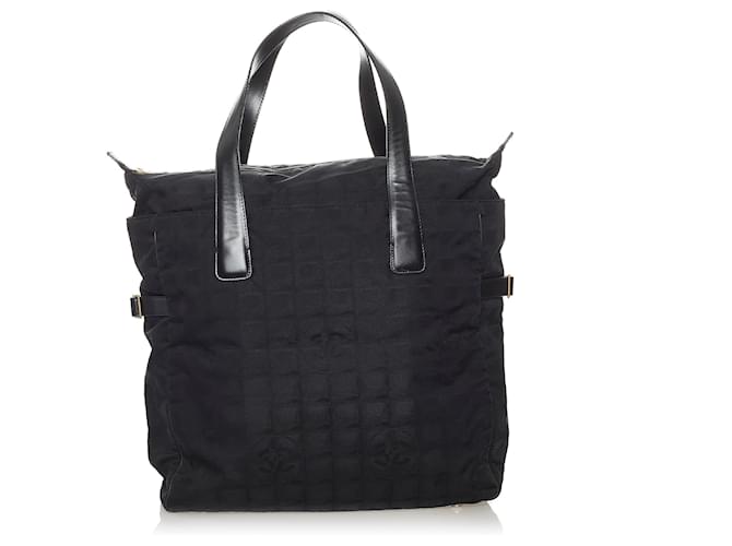 Chanel Black New Travel Line Nylon Tote Bag Leather Pony-style calfskin Cloth  ref.696200