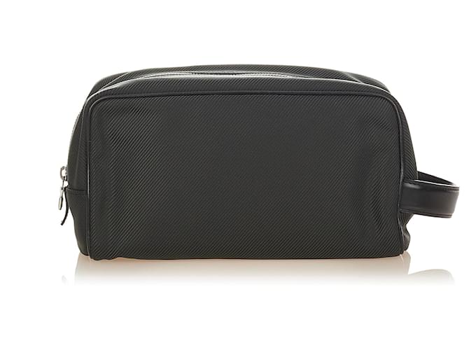 Louis Vuitton Taiga Parana Toiletry Bag 26 Black Leather Cloth Cloth  ref.104849 - Joli Closet