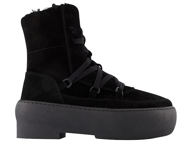 Autre Marque Chunky Sole Lace-Up Boots in Black Leather  ref.696476