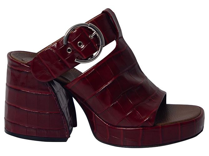 Chloé Wave Croc-Effect Platform Mules em couro vermelho