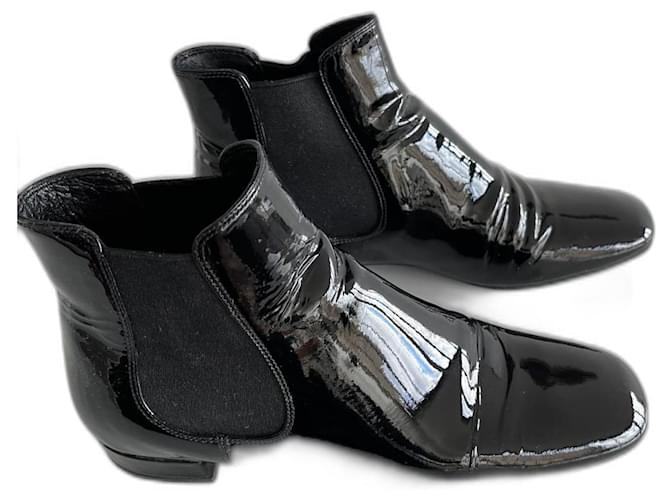 Prada Ankle Boots Black Patent leather  ref.697433