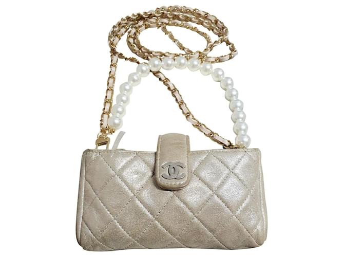 Chanel shoulder sling bag Silvery Golden Velvet Deerskin  ref.698472